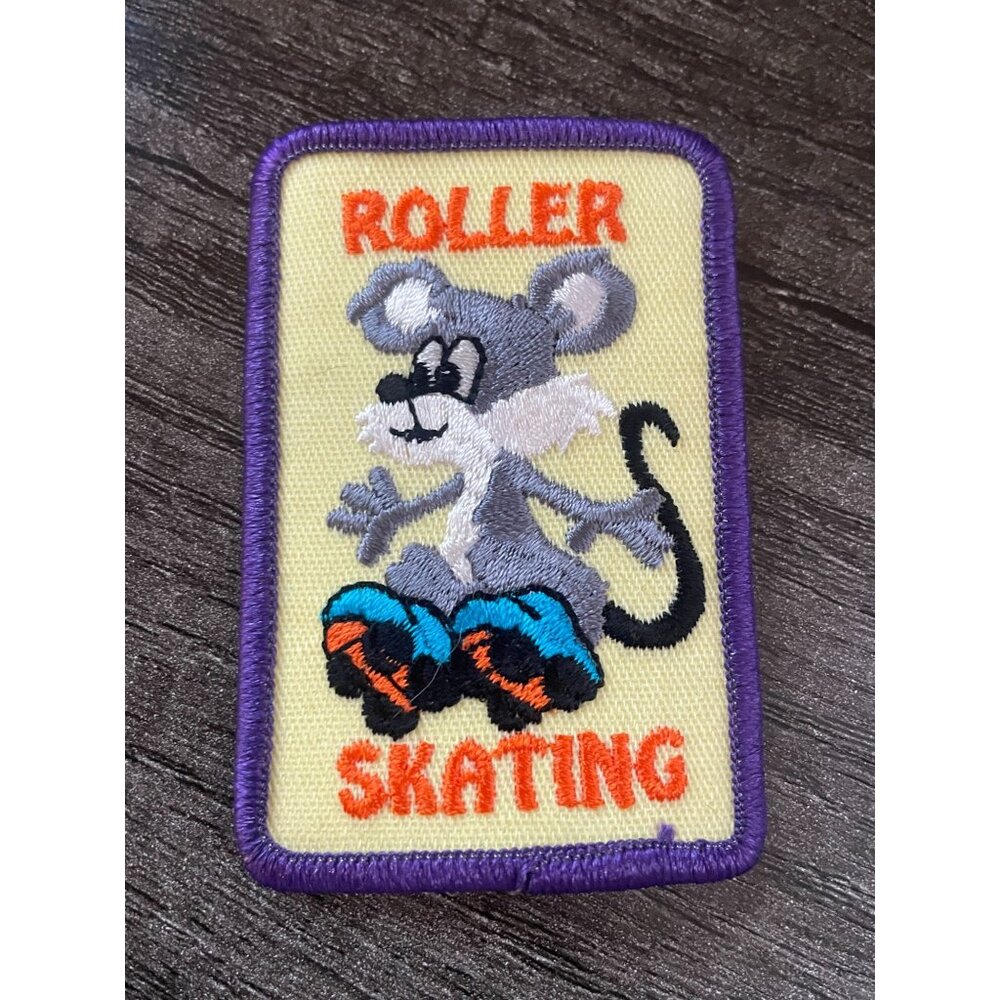 Boy Girl Roller SKATING Fun Patches Badges GUIDE‎ SCOUT party Day Event Mouse